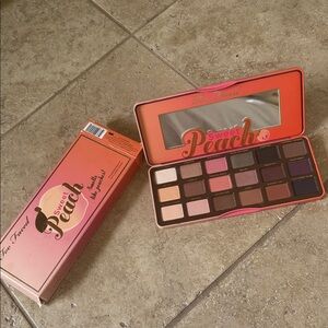 Too Faced Sweet Peach Eyeshadow Palette